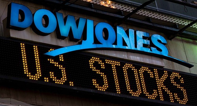 داو جونز يعمّق خسائره وS&P 500 يواصل التراجع للجلسة الثالثة وسط قلق اقتصادي