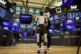 أسهم التكنولوجيا تفقد بريق “الملاذ الآمن” وسط اضطرابات الشرق الأوسط… وتداعيات محتملة على السوق السعودي